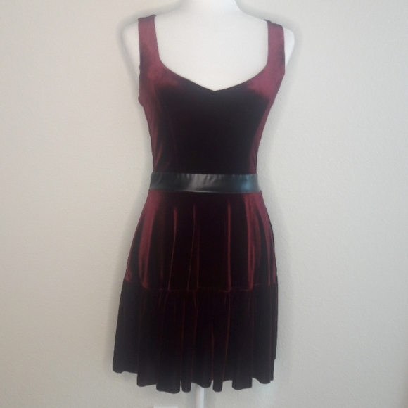 Windsor Dresses & Skirts - Windsor Dark Red Velvet-look Dress w/zipper Back